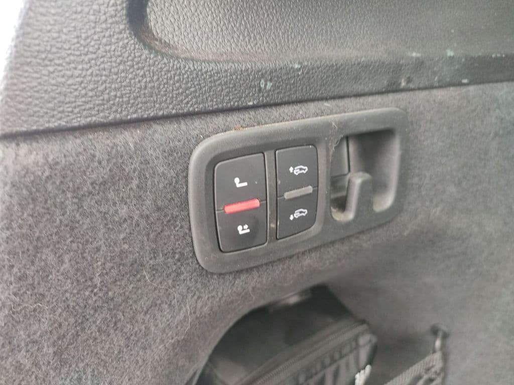 Audi Q7 50 TDI quattro Navi Alu AHK HUD PDC Pano Rück.