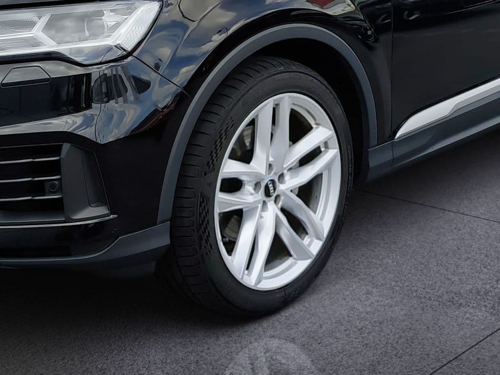 Audi Q7 50 TDI quattro Navi Alu AHK HUD PDC Pano Rück.