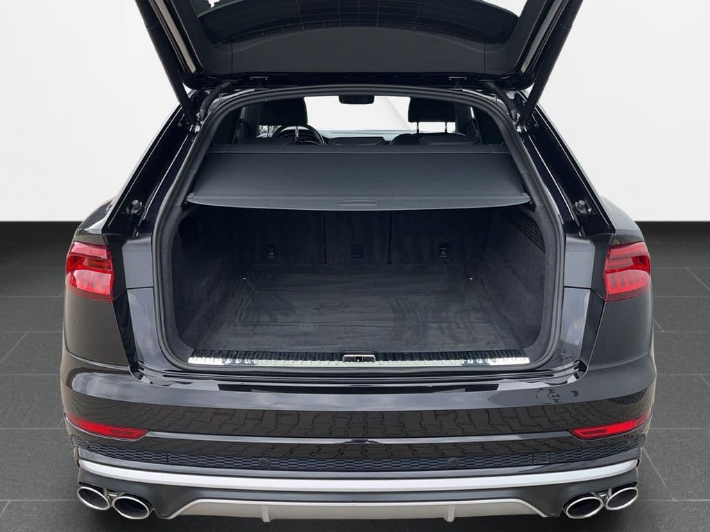 Audi SQ8 4.0TDI Standheizung Leder Privacy.