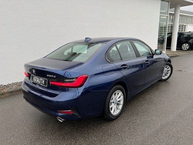 BMW 320d Limousine Advantage HiFi LED Komfortzg..