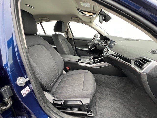 BMW 320d Limousine Advantage HiFi LED Komfortzg..
