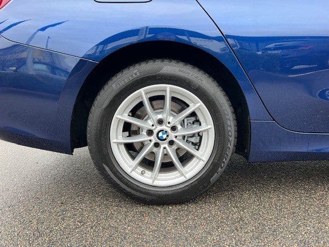 BMW 320d Limousine Advantage HiFi LED Komfortzg..