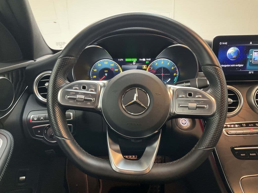 Mercedes-Benz C300de EQ AMG LINE 9G-TR-NIGHTPAKET-WIDESCREEN-.