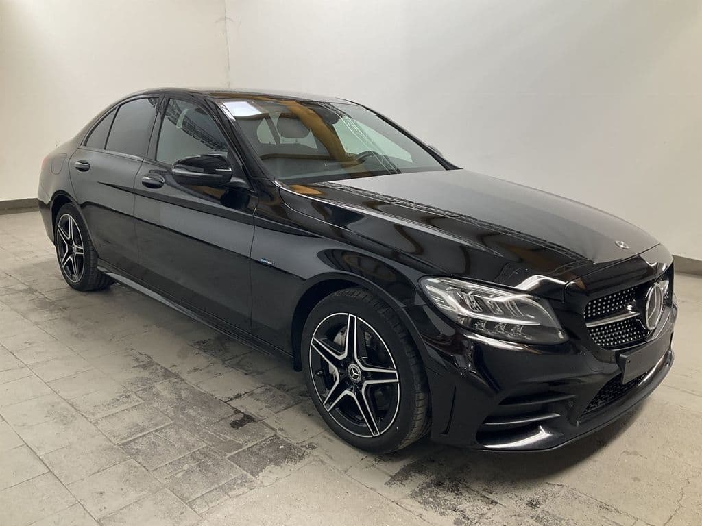 Mercedes-Benz C300de EQ AMG LINE 9G-TR-NIGHTPAKET-WIDESCREEN-.