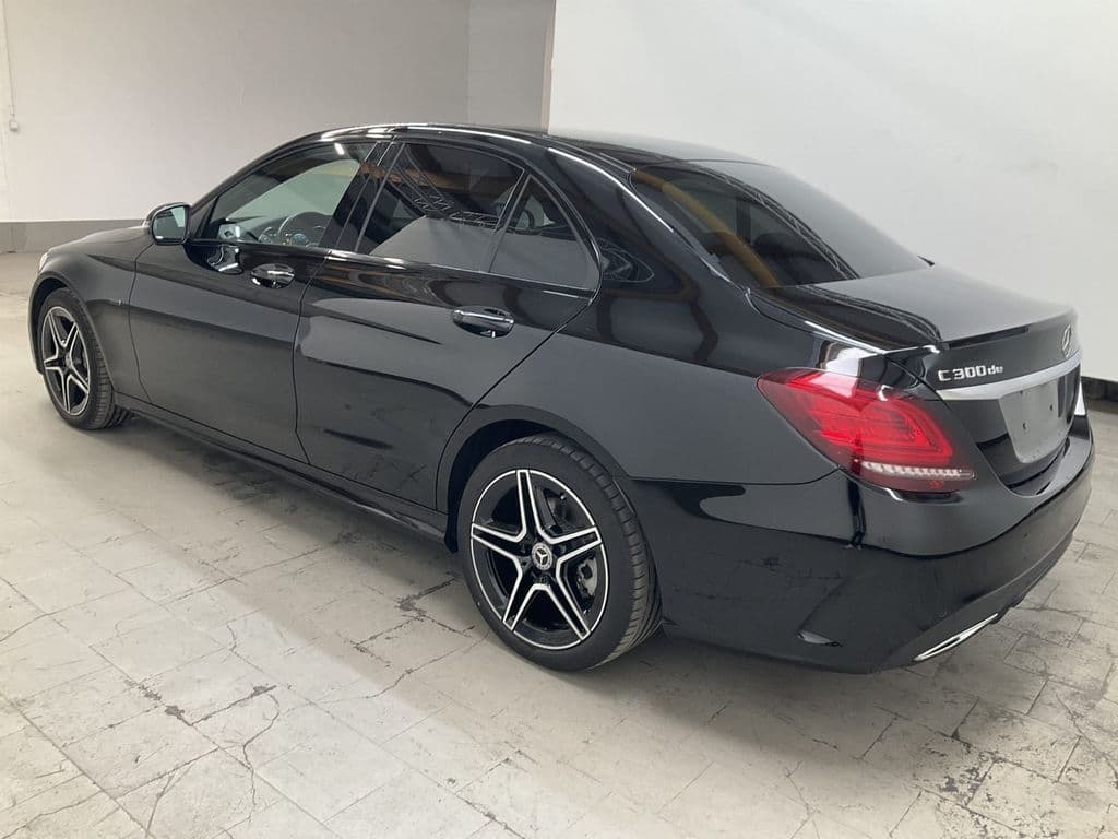 Mercedes-Benz C300de EQ AMG LINE 9G-TR-NIGHTPAKET-WIDESCREEN-.
