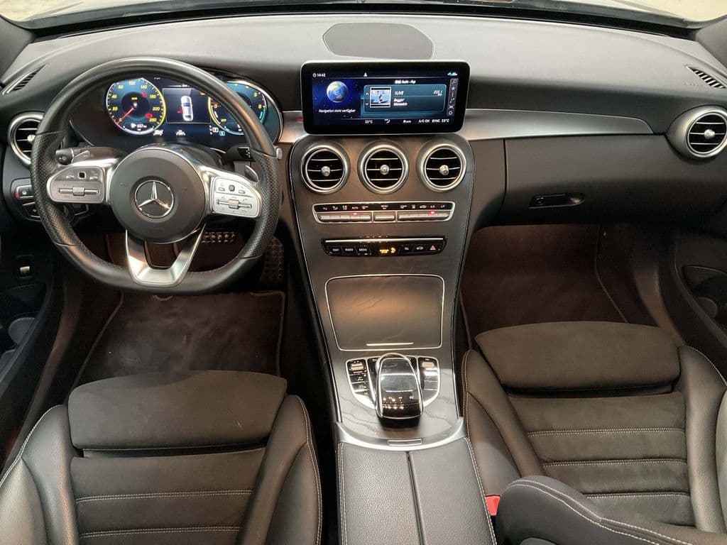 Mercedes-Benz C300de EQ AMG LINE 9G-TR-NIGHTPAKET-WIDESCREEN-.