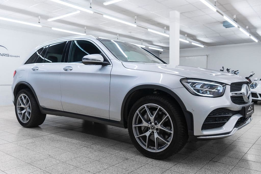 Mercedes-Benz GLC 300 Autom.LED NAVI PANO KAM PDC BURMESTER.