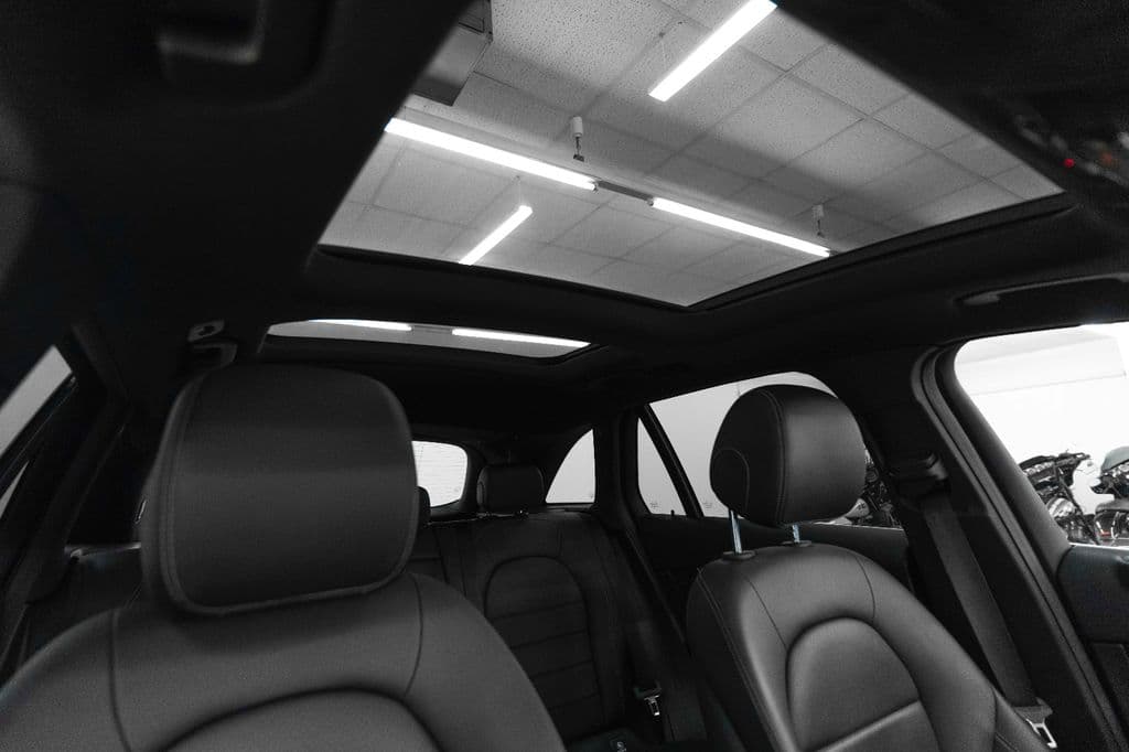Mercedes-Benz GLC 300 Autom.LED NAVI PANO KAM PDC BURMESTER.