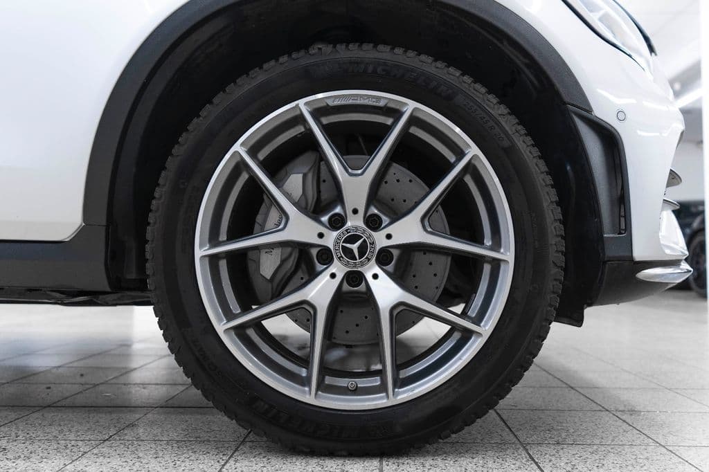 Mercedes-Benz GLC 300 Autom.LED NAVI PANO KAM PDC BURMESTER.