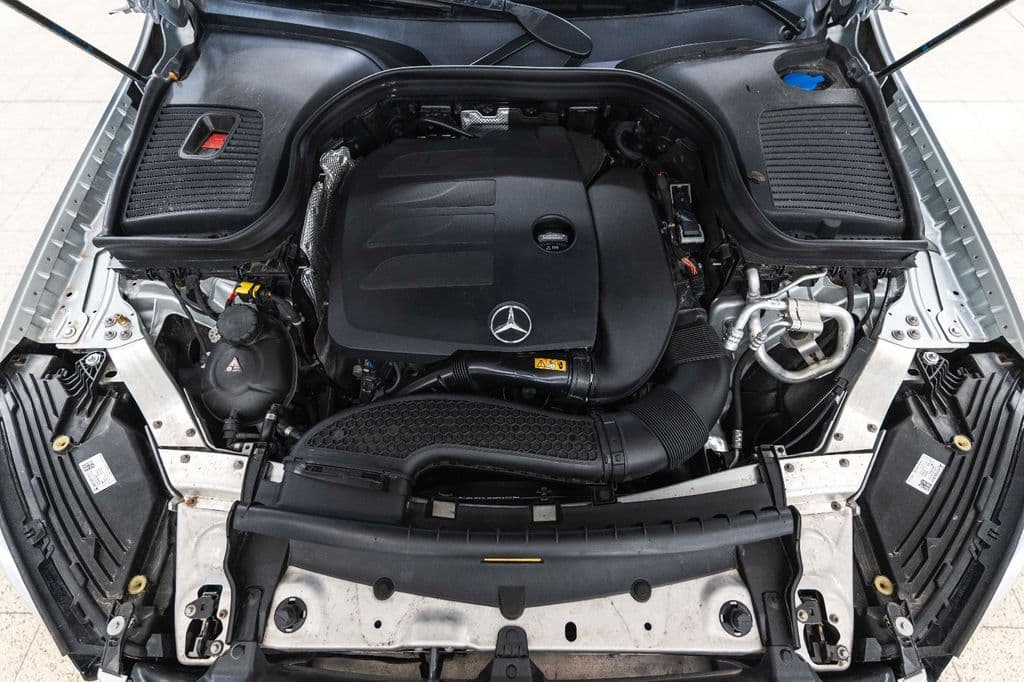 Mercedes-Benz GLC 300 Autom.LED NAVI PANO KAM PDC BURMESTER.