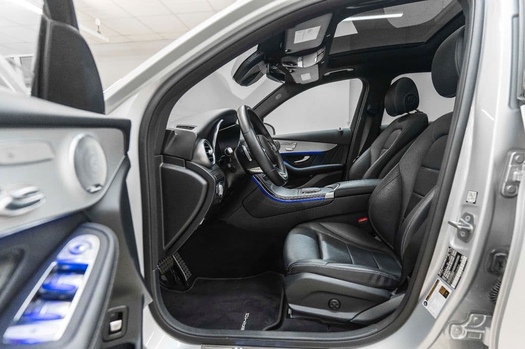 Mercedes-Benz GLC 300 Autom.LED NAVI PANO KAM PDC BURMESTER.