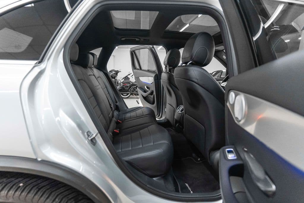 Mercedes-Benz GLC 300 Autom.LED NAVI PANO KAM PDC BURMESTER.