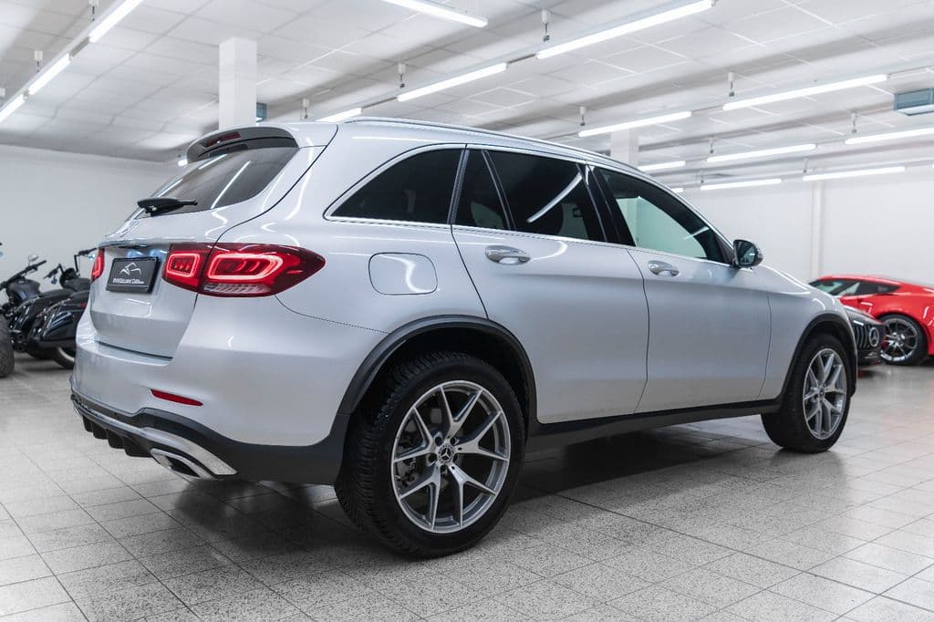 Mercedes-Benz GLC 300 Autom.LED NAVI PANO KAM PDC BURMESTER.