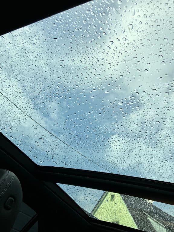 Mercedes-Benz GLE 300 d 4MATIC - DISTRONIC - PANO - AHK - 360°.