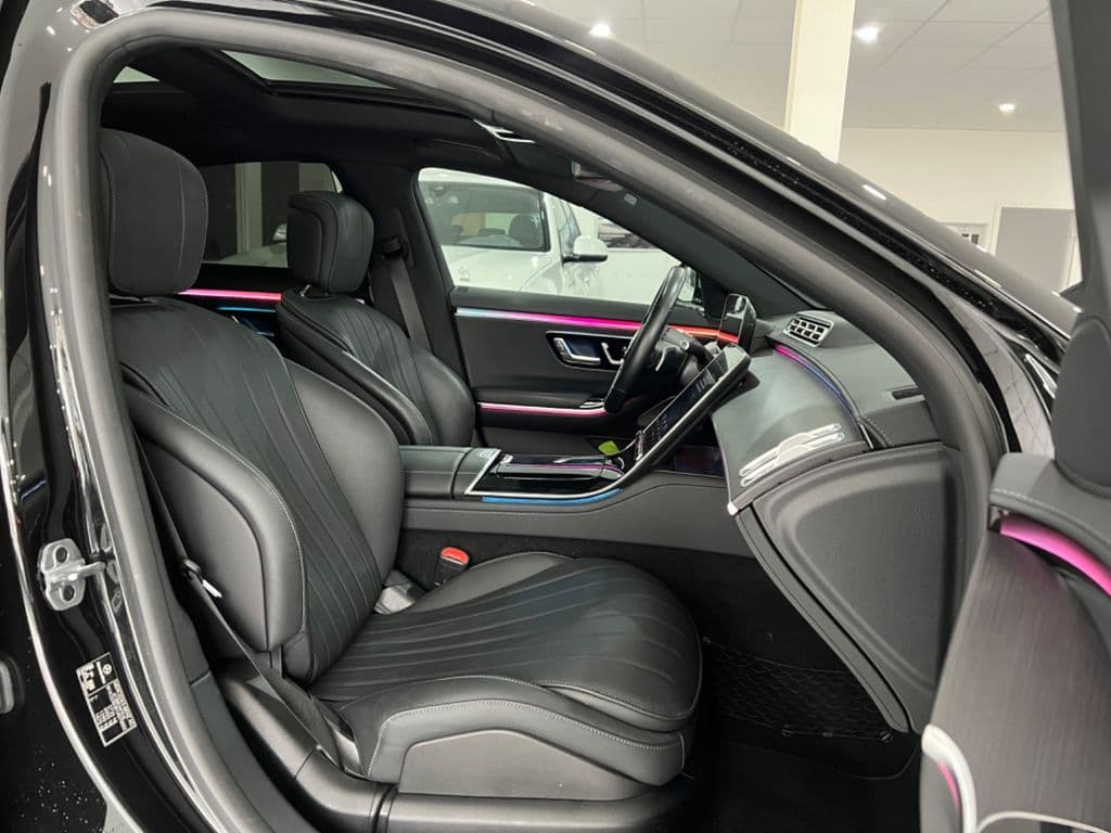 Mercedes-Benz S 350d*PANO*3-D-DISPLAY*360°*BURMESTER*DISTRONIC.