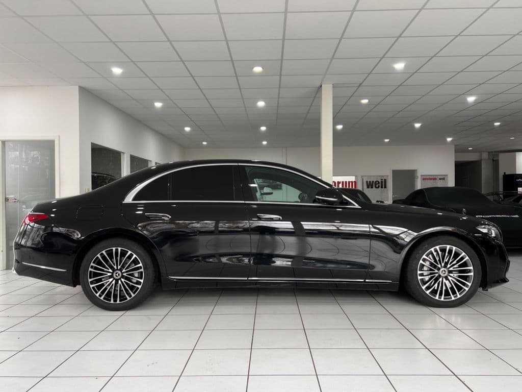 Mercedes-Benz S 350d*PANO*3-D-DISPLAY*360°*BURMESTER*DISTRONIC.