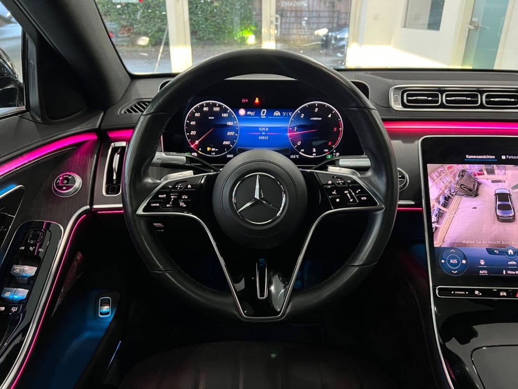 Mercedes-Benz S 350d*PANO*3-D-DISPLAY*360°*BURMESTER*DISTRONIC.